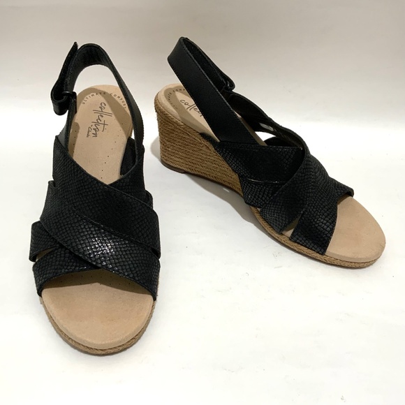 Clarks Lafley Krissy Black Leather Ankle Strap Wedge Sandal Platform Espadrilles - Picture 3 of 7